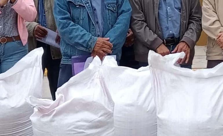 Sader entregó semilla de avena