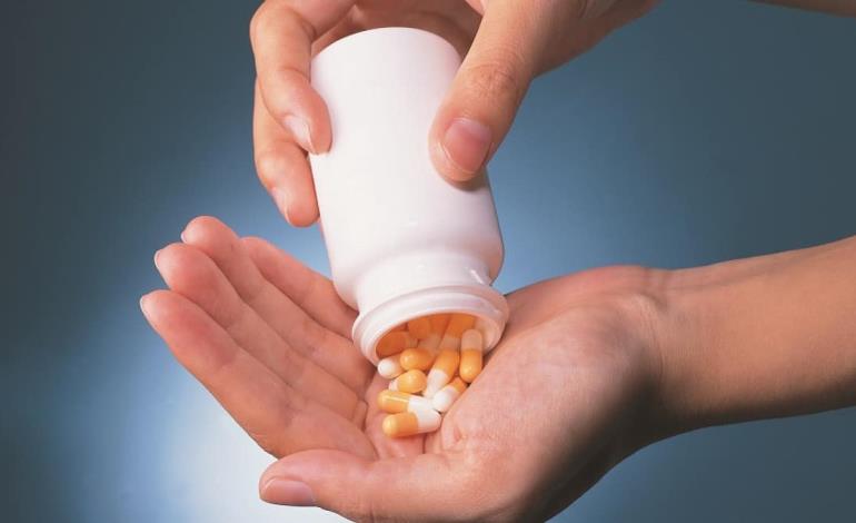 Jóvenes usan medicamentos