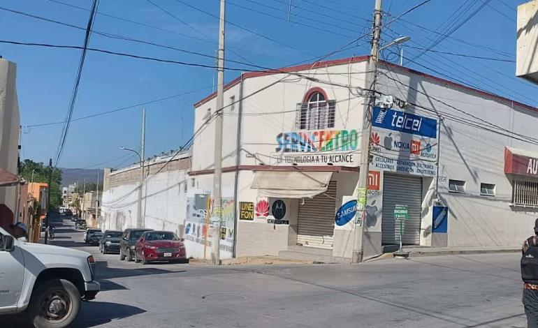 ¡ASALTARON NEGOCIO!