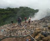 Movilización por incendio en el relleno sanitario de Tamazunchale