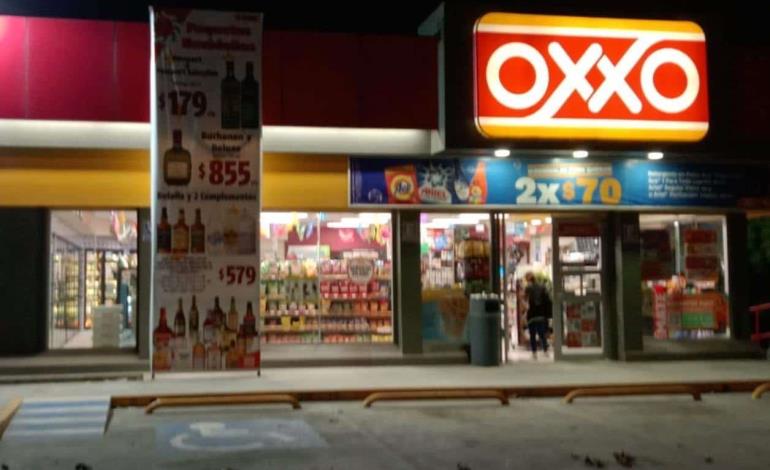 ASALTÓ UN OXXO SOLITARIO HAMPÓN     