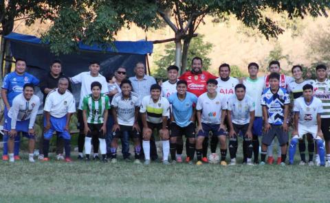 Enlaces Huastecos-Barrera goleó a Club Coxca 12 a 0
