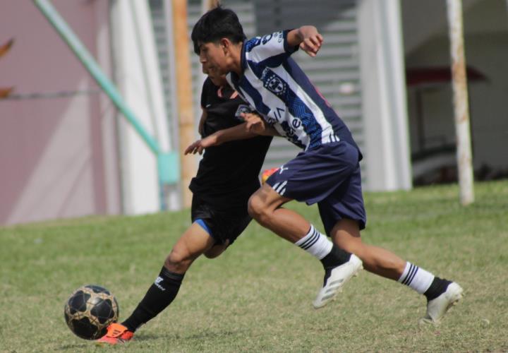 Prepa Tezontla ganó 3-1 a la Academia Municipal