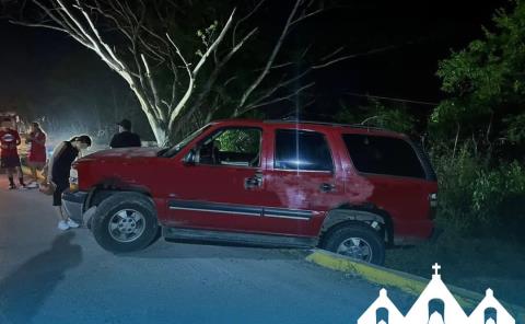 Camioneta se salió de la rúa