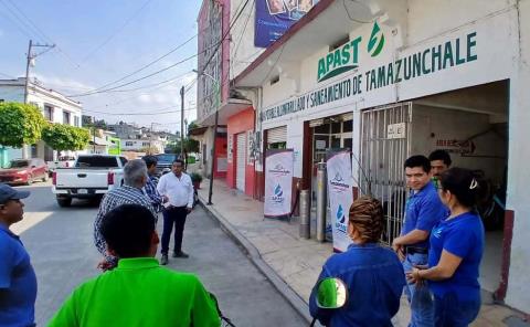 Dotó Ayuntamiento equipo de bombeo de agua a APAST