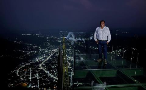 Será el lunes 3 la inauguración del Mirador de Cristal