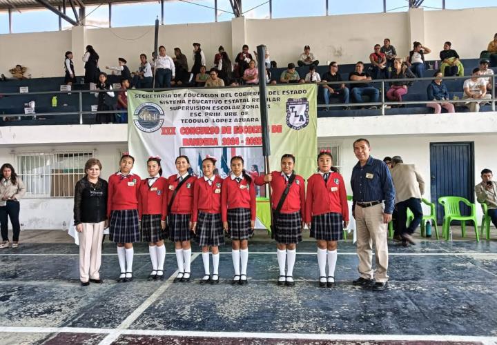 Destacó la Leona Vicario en concurso de escoltas