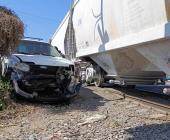 Se llevó el tren a una camioneta          