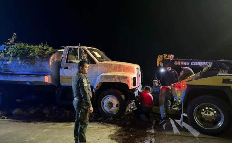 Realizaron retiro de coches abandonados

