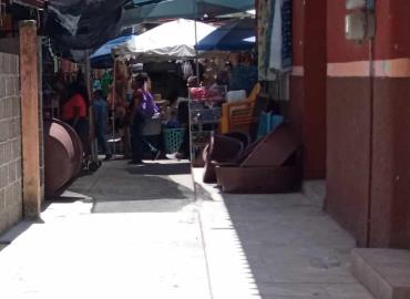 Histórico mercado sigue sin ventas
