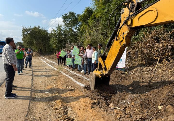 Alcalde dio arranque de obra gestionada ante CONAGUA