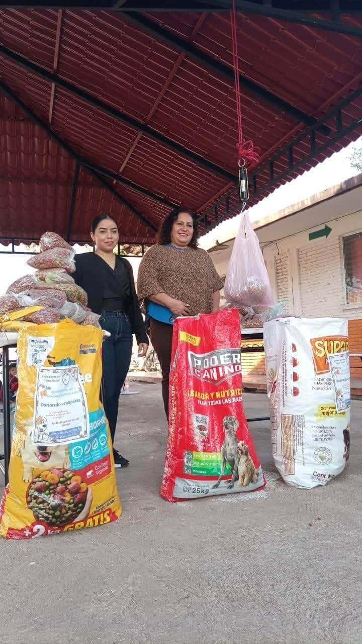  Apoyan estudiantes campaña "Croquetón"