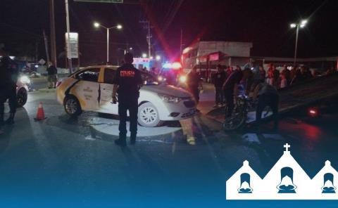 ¡Motociclista chocó vs taxi!