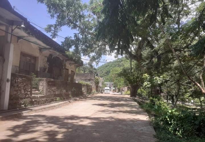 Subió el pasaje en ruta a Barrio de Guadalupe, Tamán