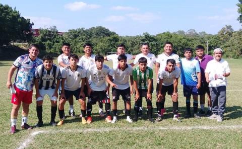 Encinos FC punteros en torneo Adelaido Cabañas
