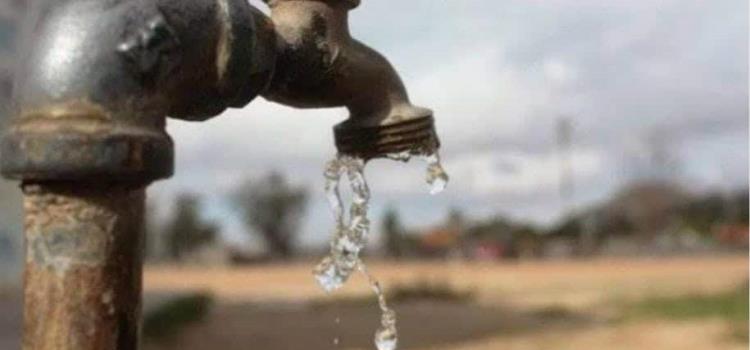 Pésimo servicio en red de agua potable