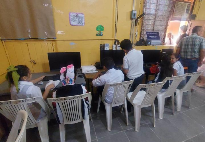 Inauguraron el aula de medios