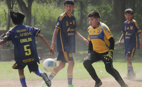 Cierran 4tos. de final en balompié infantil A
