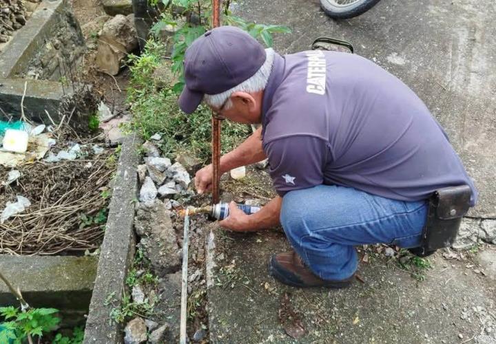 Repararon fugas en barrios de Chapulhuacanito