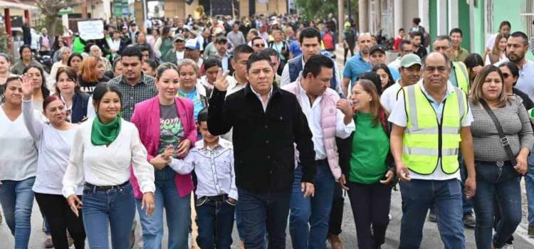 Impulsan desarrollo rural con obras y alimentos Impulsan desarrollo rural con obras y alimentos