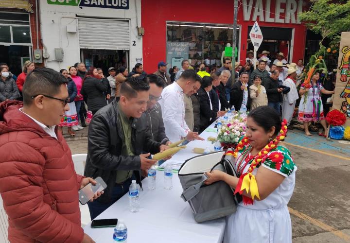 Celebraron autoridades Día Internacional de la Lengua Materna