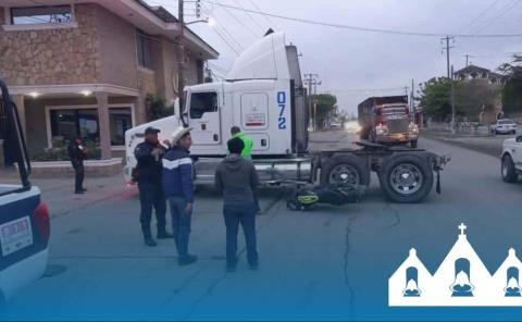 Se impactó contra tráiler 

