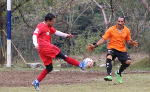 Reyes recuperó liderato sigue fut juvenil especial
