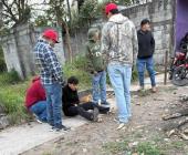 Joven herido al caer de su moto     