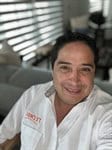 José Luis Romero C. ... Alienta. 