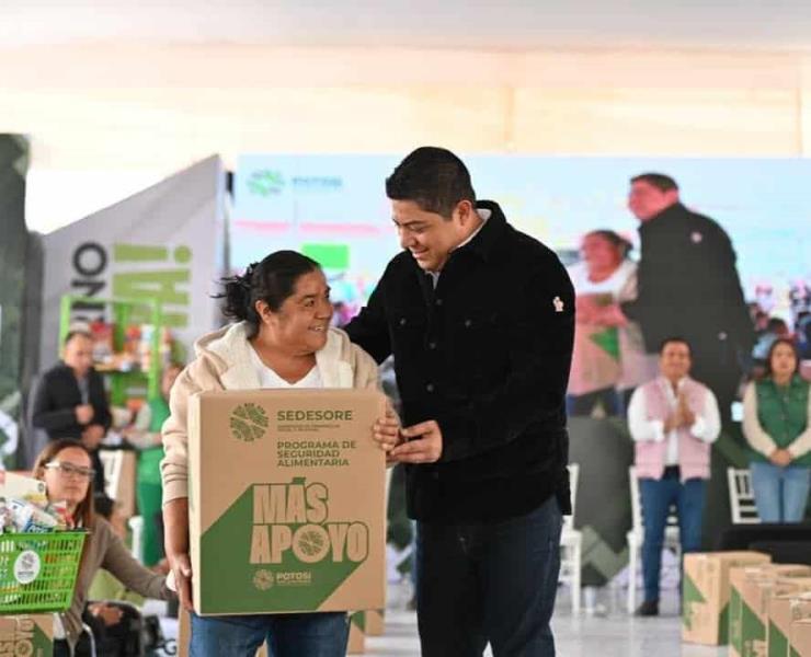 Reconocen apoyo de gobernador Gallardo
