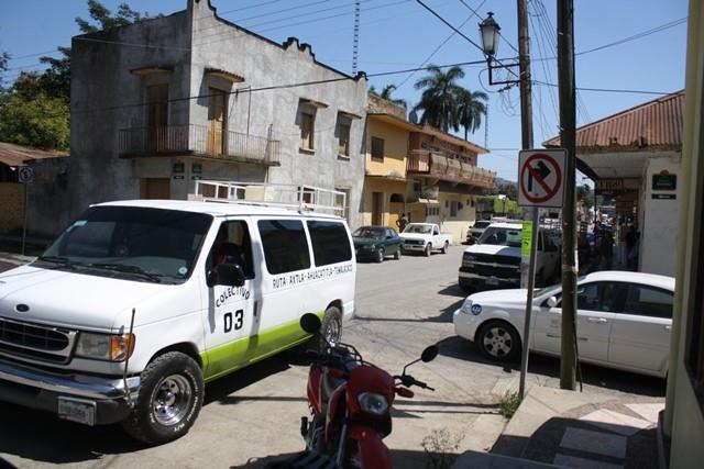 Señalan puntos de conflicto vehicular 