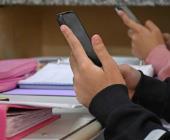 Celulares prohibidos en escuelas 