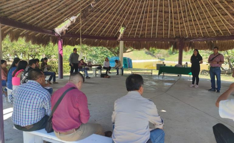 SEMARNAT  capacitó al personal del área de Ecología 