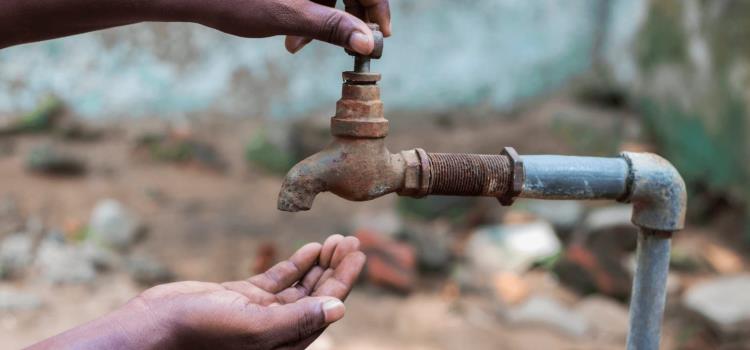 Piden solución a la falta de agua