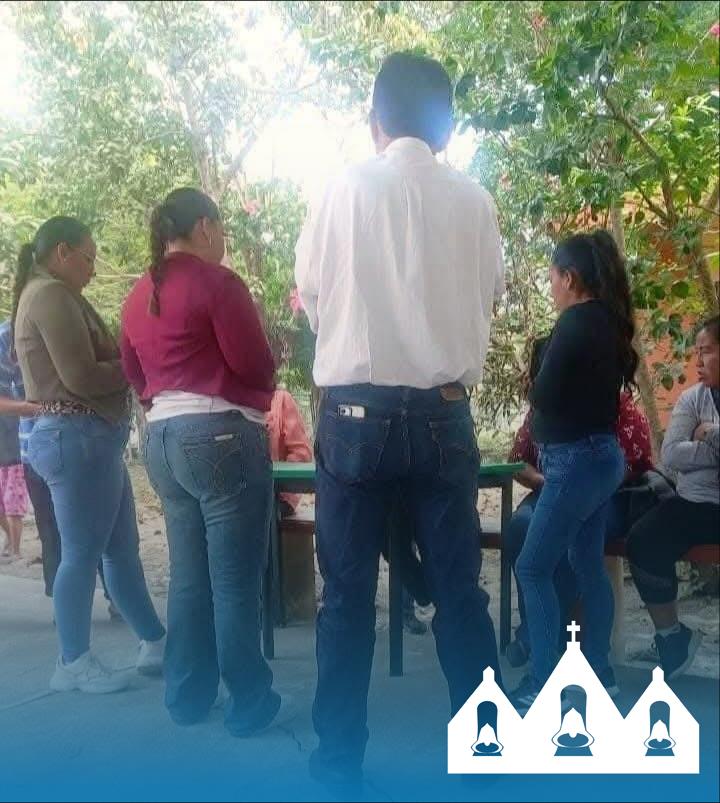 Padres protestaron en secundaria 