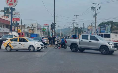 Semáforos averiados originaron caos vial
