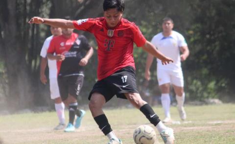 Inicia este miércoles la J 12 en fut de Tampacán
