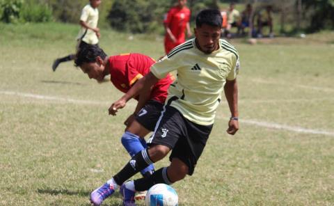 Plazoleta igualó 2-2 a Camino Real en el AH
