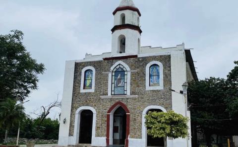 Hagamos caridad y menos abstinencia
