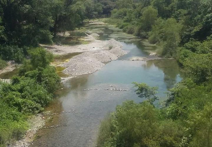 Turismo podría no llegar por la sequía de parajes