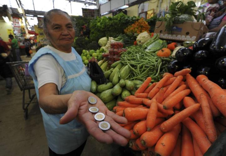 Pega la crisis en las familias huastecas