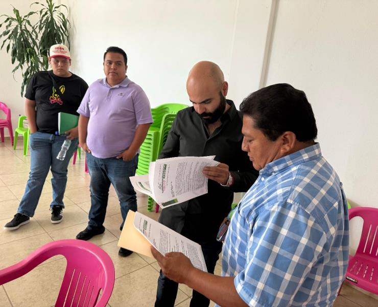 Asistieron deportistas a reunión en el INPODE