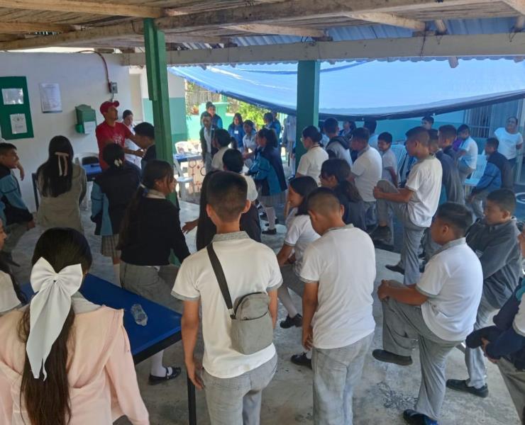 Impulsa gobierno activación física en Vega Larga