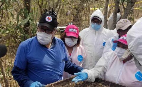 Fosas clandestinas en seis municipios      
