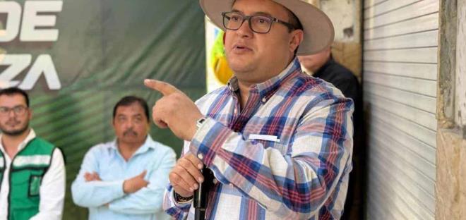 Funcionario invita a gestionar obras 
