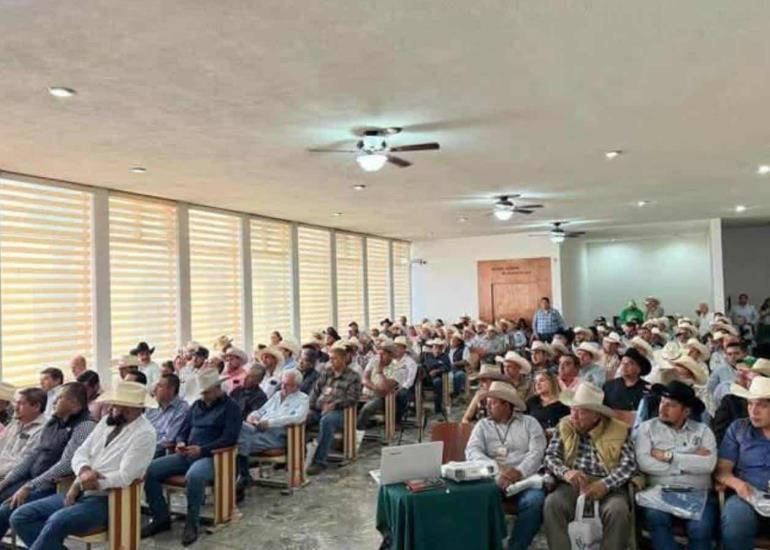 Ganaderos integraron plan de trabajo 2025
