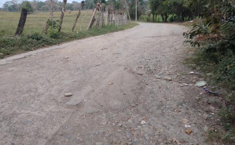 Nominas altas y carreteras en pésimas condiciones