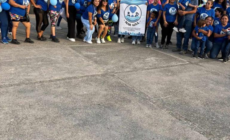 Realizan recorrido  por Día del Autismo 