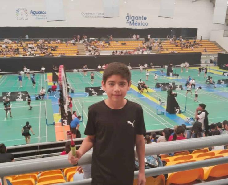 Brillan dos badmintonistas de Tamazunchale van a Nacional
