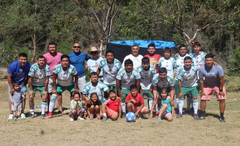 Con goles del ´Pato´ González y Texas´ Orozco ganó Tamarindos